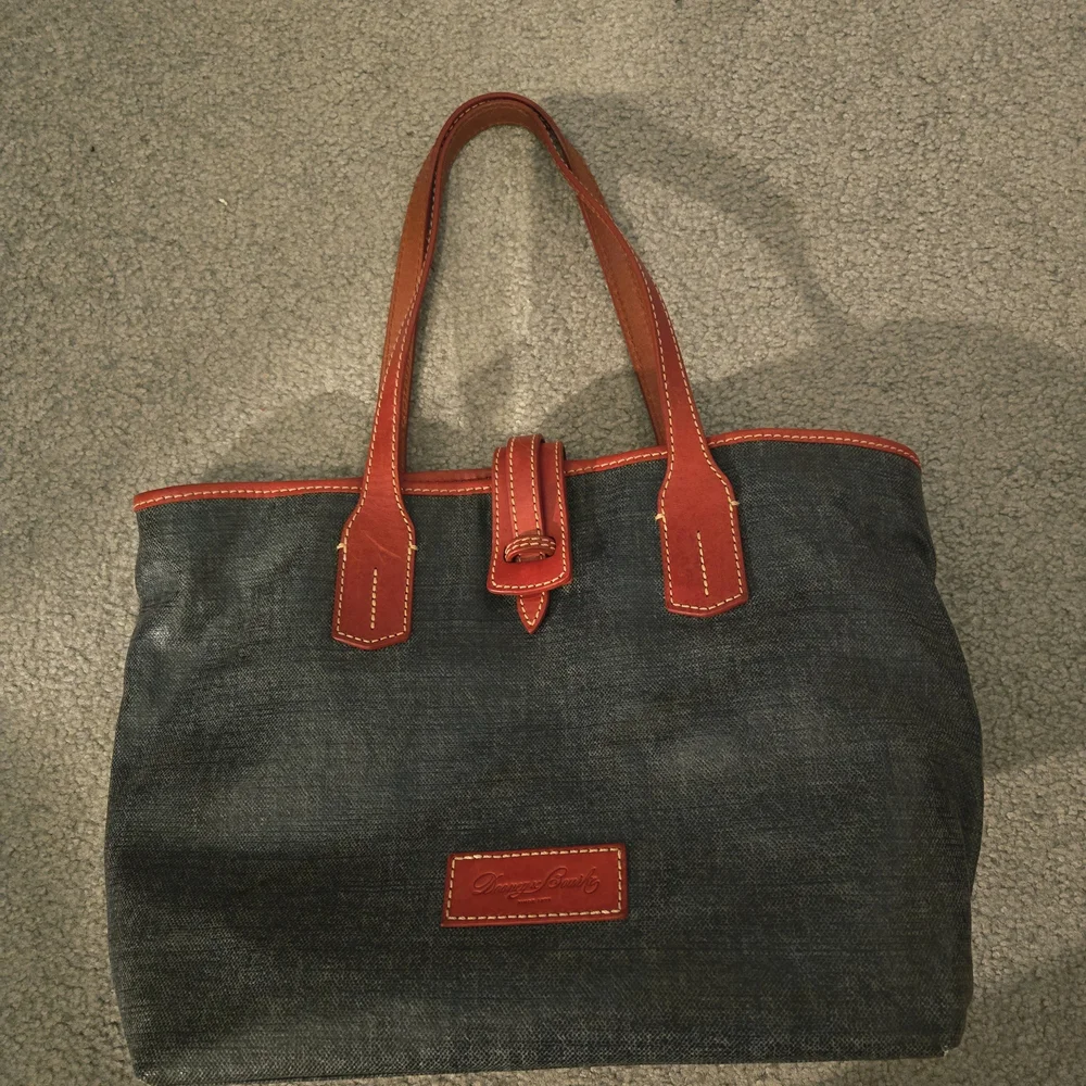 Dooney & Bourke Blue Canvas Tote Bag Red Trim Good Condition - Picture 2 of 15